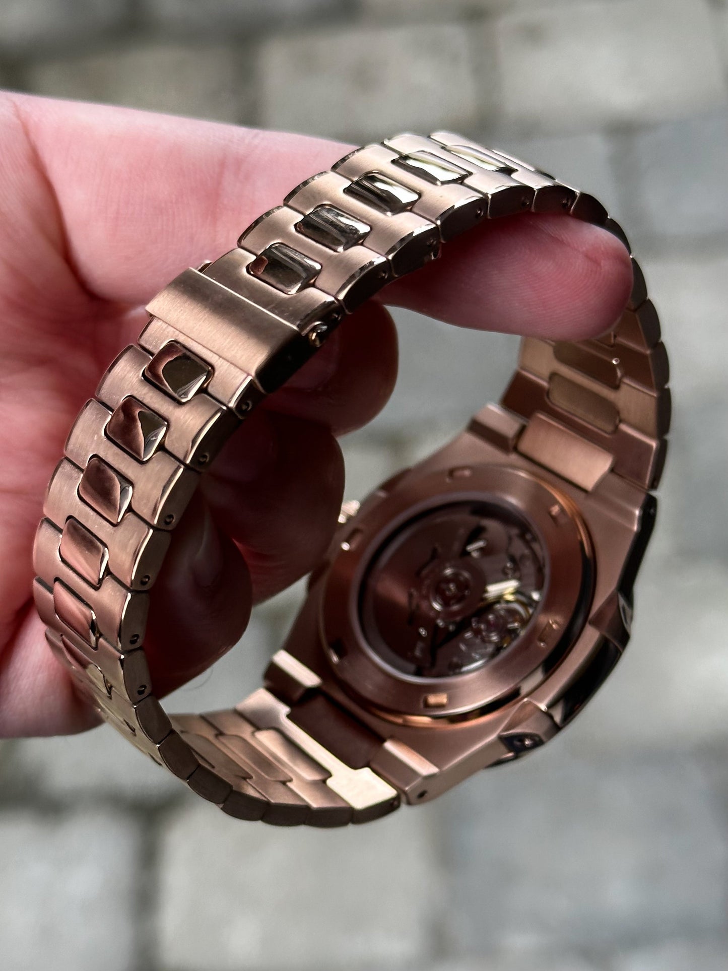 Nautilus Rose Gold Black